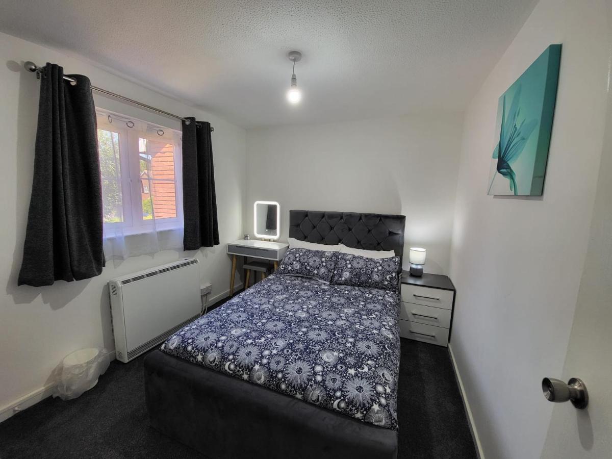 Delight Apartment, Close To Excel, London City Airport & O2! Екстериор снимка