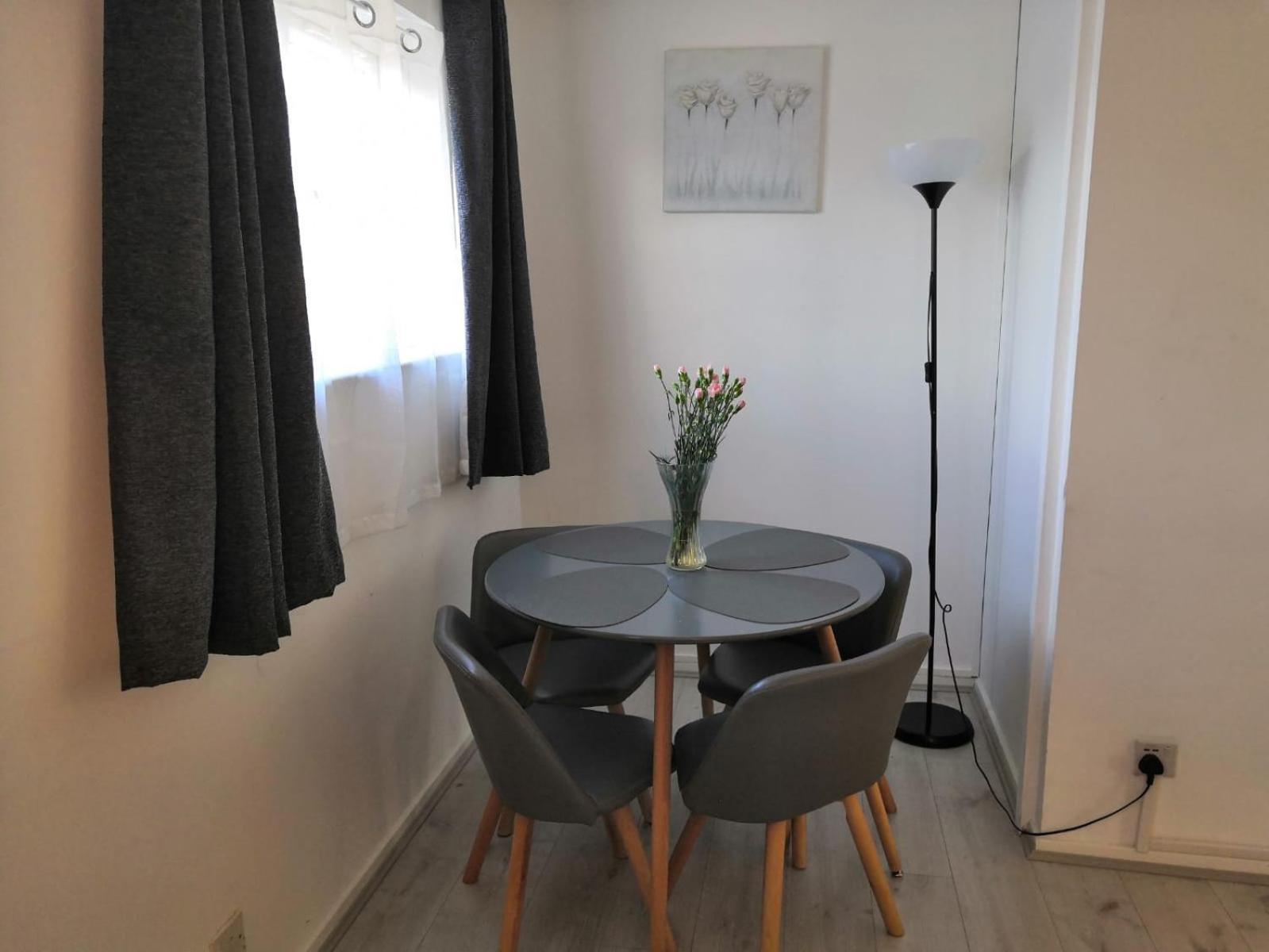 Delight Apartment, Close To Excel, London City Airport & O2! Екстериор снимка